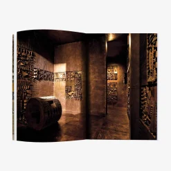 Arnaldo Pomodoro' S Labyrinth^Corraini Outlet